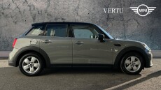 MINI Hatchback 1.5 Cooper Classic 5dr Auto Petrol Hatchback